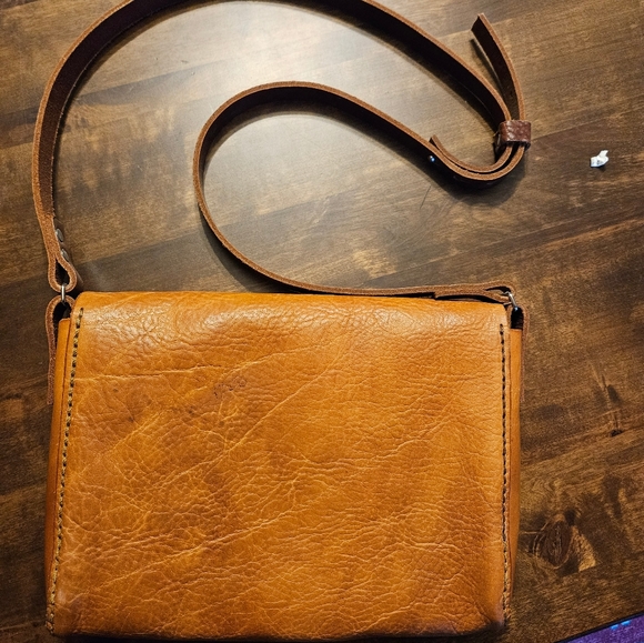 Hand Made Leather Crossbody Purse Bag with Turquoise Cross - Picture 4 of 7